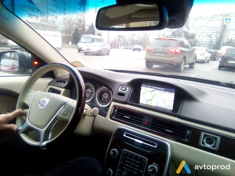 Фото 1 - Volvo S80 2012