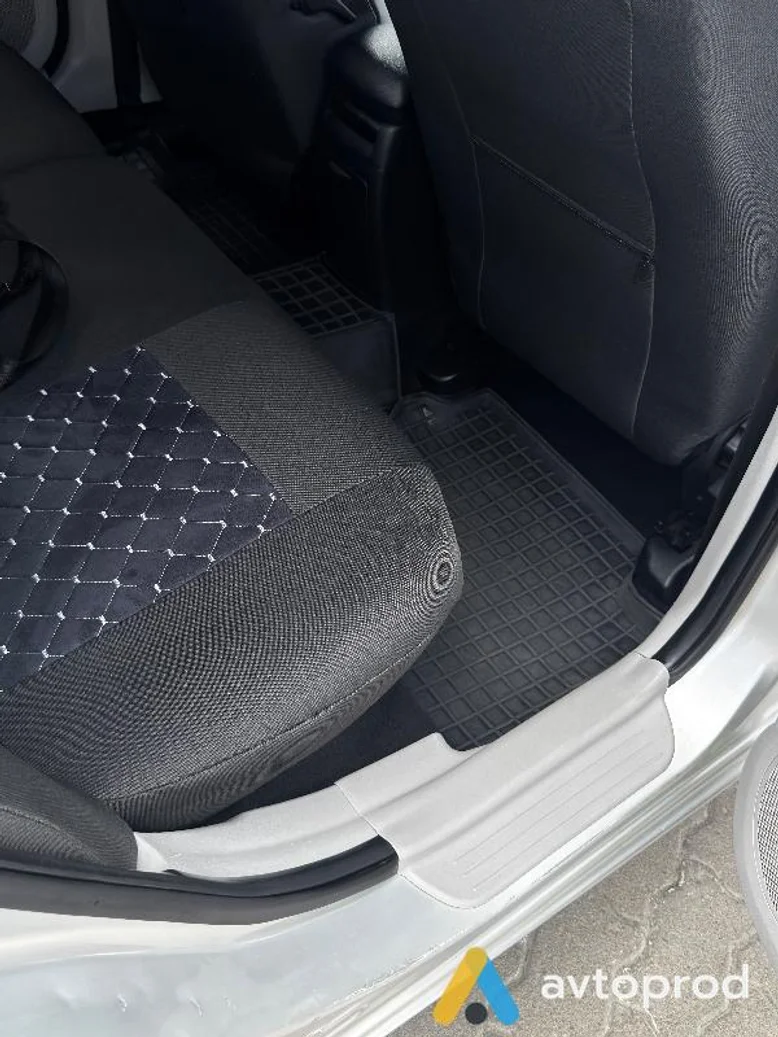 Фото 4 - Kia Cee'd 2007
