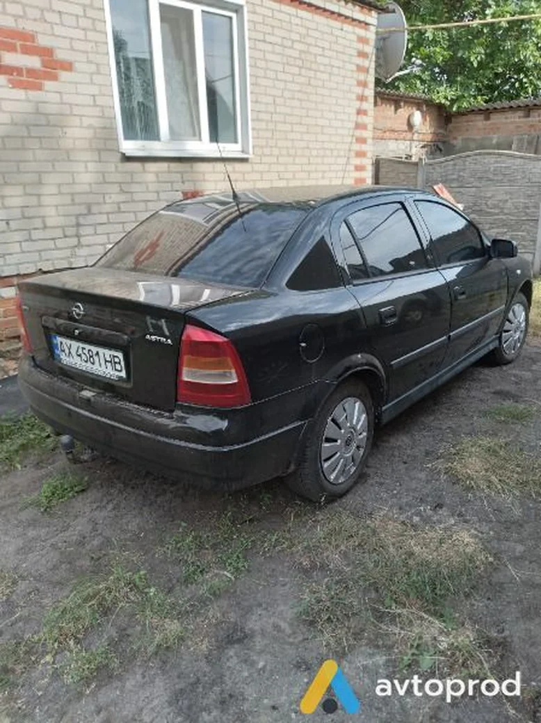 Фото 2 - Opel Astra 2004