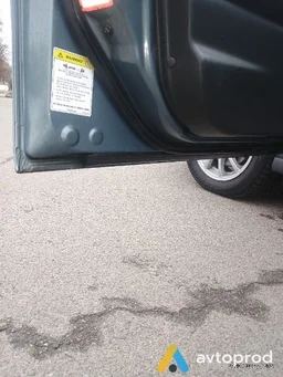 Photo 2 - Volvo V40 2002