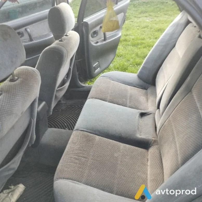 Фото 4 - Mitsubishi Galant 1994