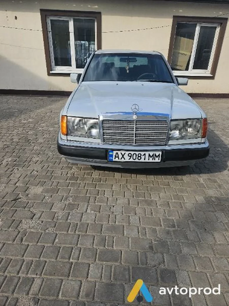 Фото 3 - Mercedes-Benz 200 1990