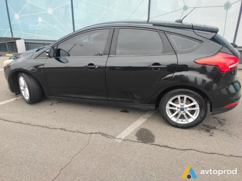 Фото 2 - Ford Focus 2015