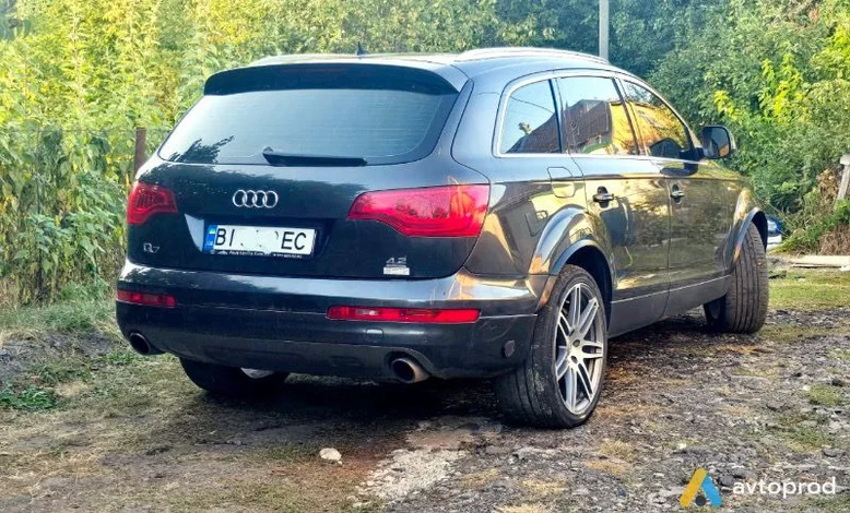 Фото 2 - Audi Q7 2007