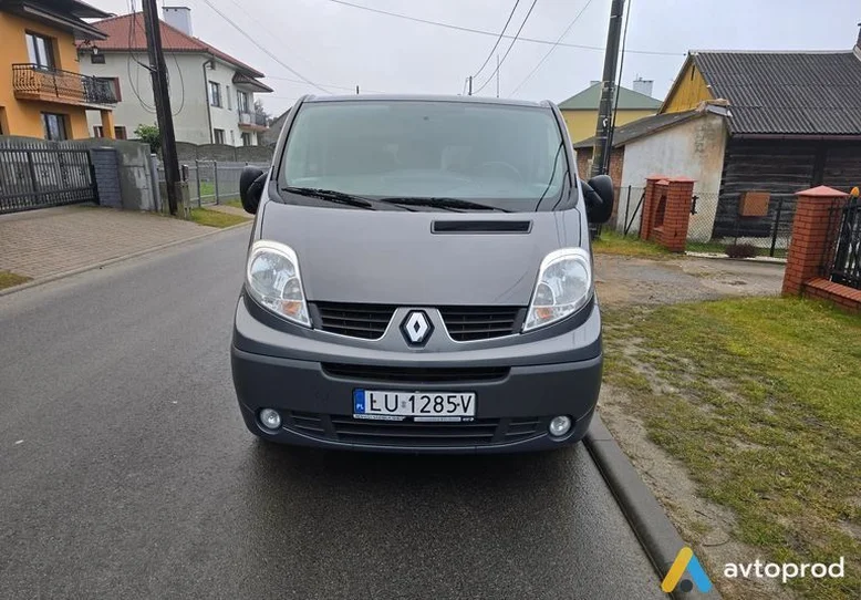 Фото 4 - Renault Trafic 2012