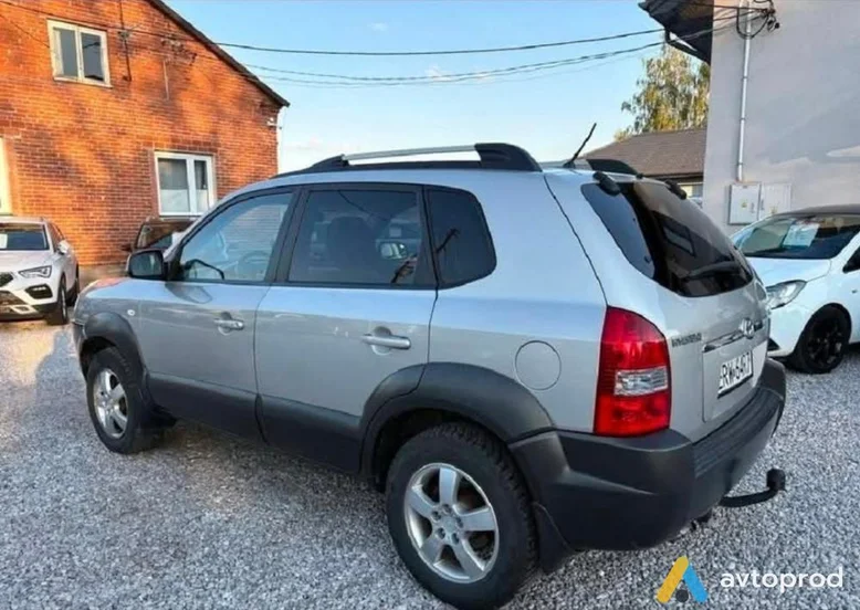 Фото 3 - Hyundai Tucson 2007