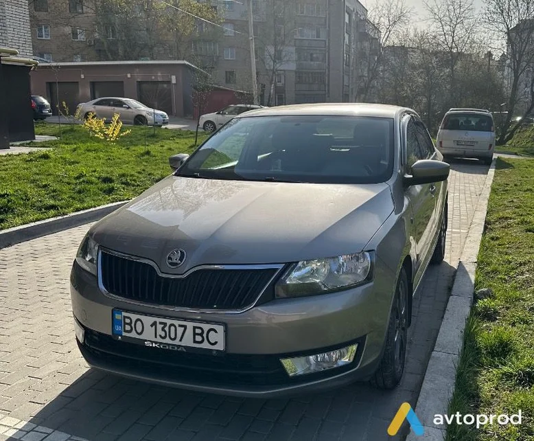 Фото 2 - Skoda Rapid 2013