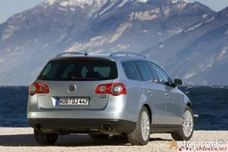 Photo 2 - Volkswagen Passat 2005