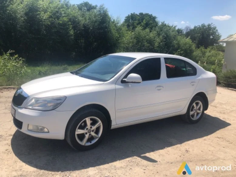 Фото 4 - Skoda Octavia 2011