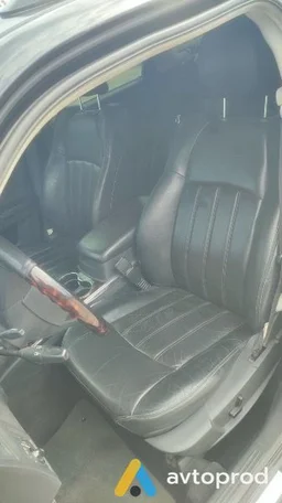 Photo 3 - Chrysler 300 2008