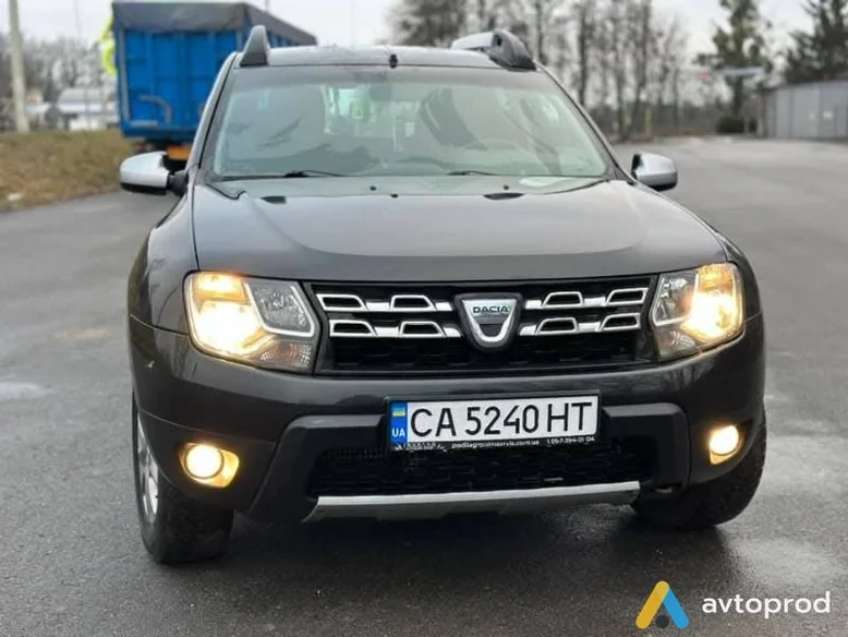 Фото 3 - Dacia Duster 2013