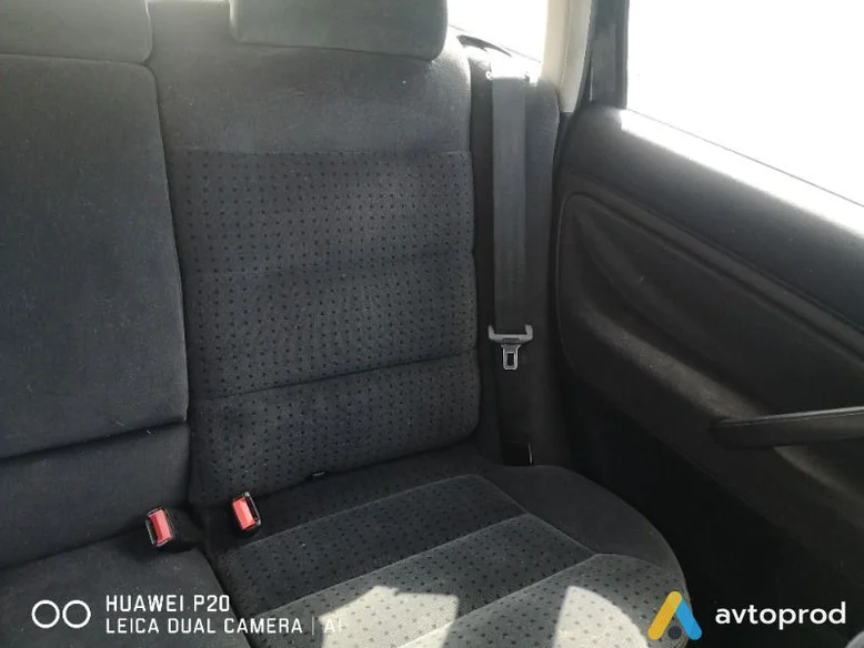 Фото 1 - Volkswagen Passat 1999