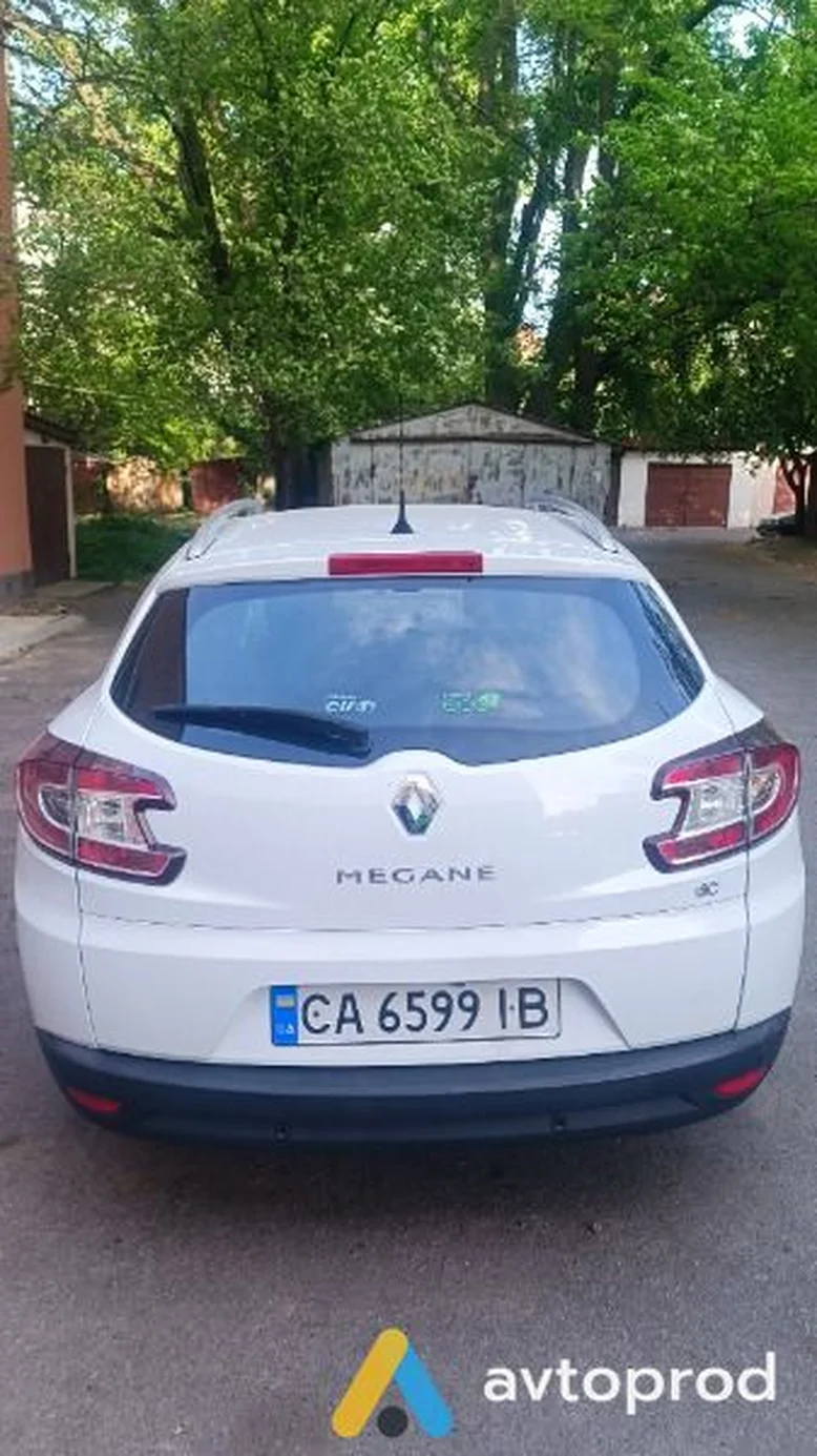 Фото 2 - Renault Megane 2015