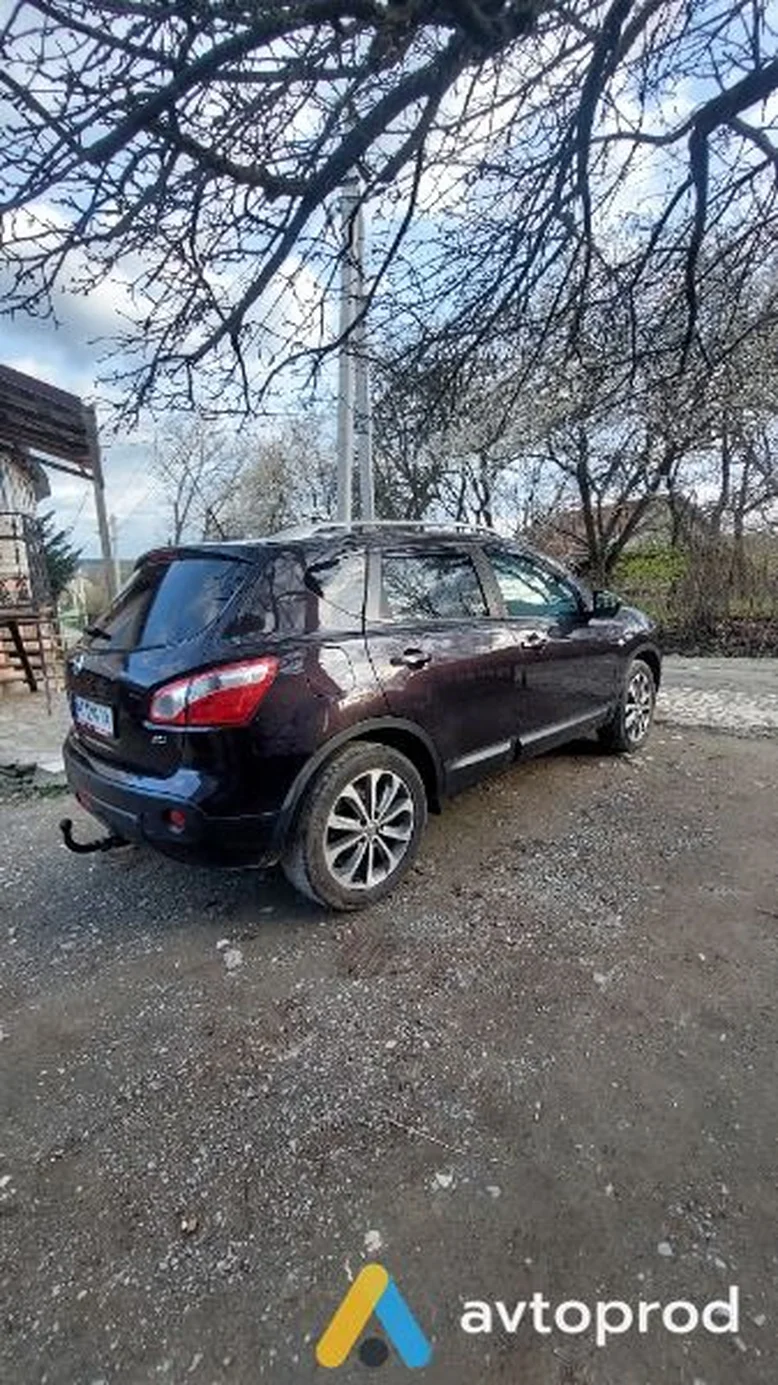 Фото 1 - Nissan Qashqai 2010
