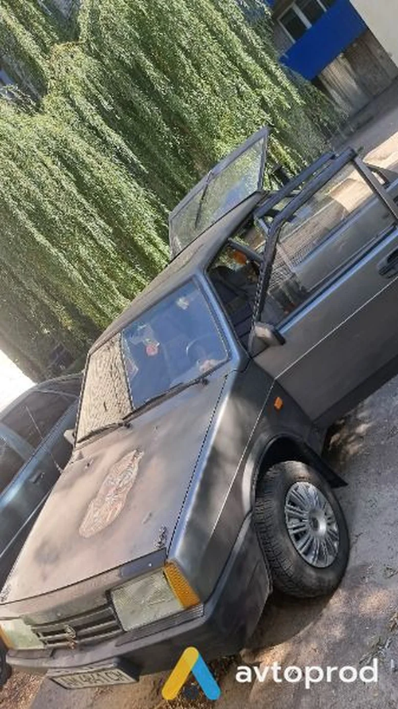 Фото 4 - VAZ 2109 1989