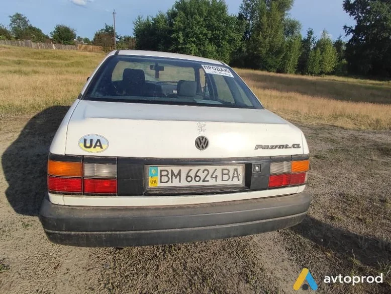 Фото 1 - Volkswagen Passat 1989