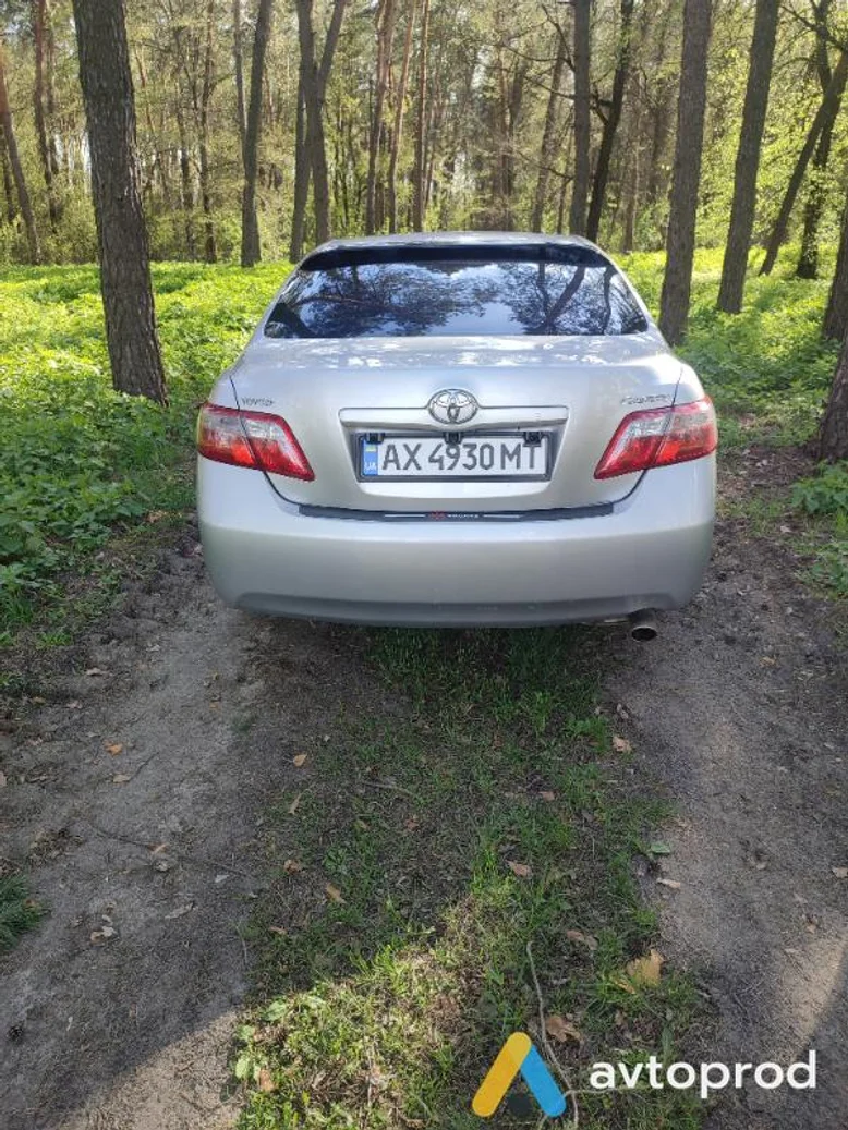 Фото 4 - Toyota Camry 2008