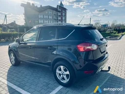 Фото 4 - Ford Kuga 2011