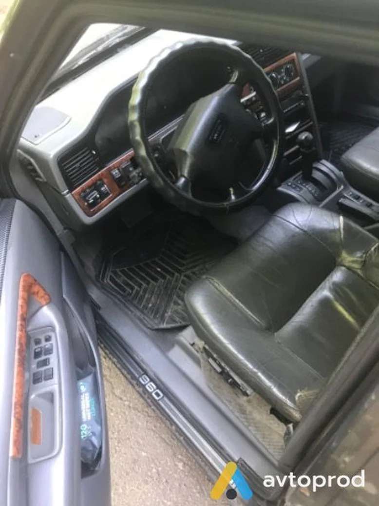 Фото 3 - Volvo 960 1995