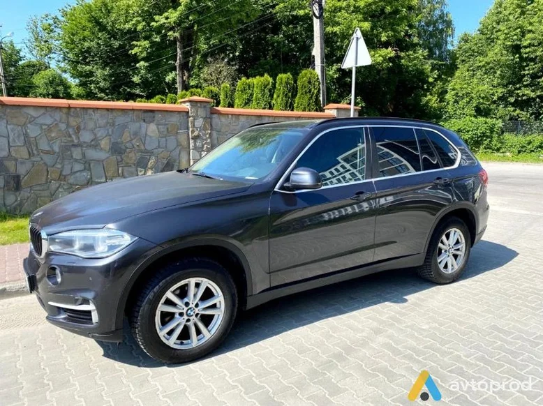 Фото 2 - BMW X5 2015