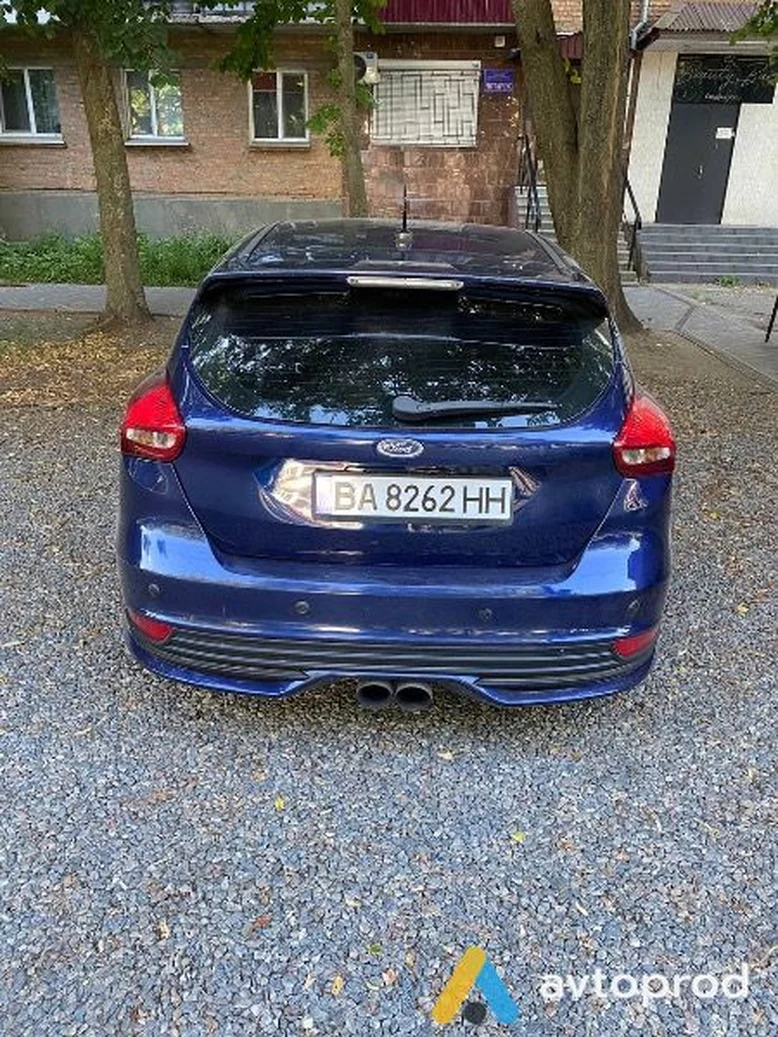 Фото 4 - Ford Focus 2017