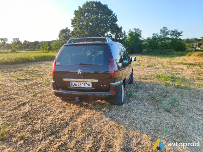 Photo 3 - Peugeot 807 2011
