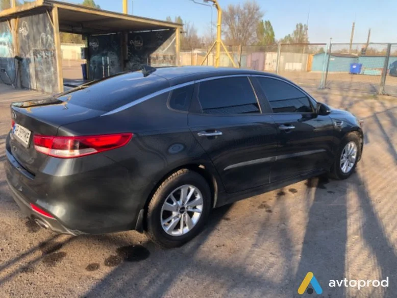 Фото 4 - Kia Optima 2016