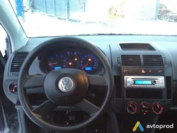 Photo 2 - Volkswagen Polo 2003