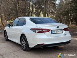 Photo 4 - Toyota Camry 2021