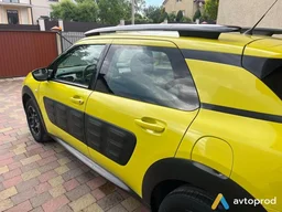 Photo 4 - Citroen C4 2017