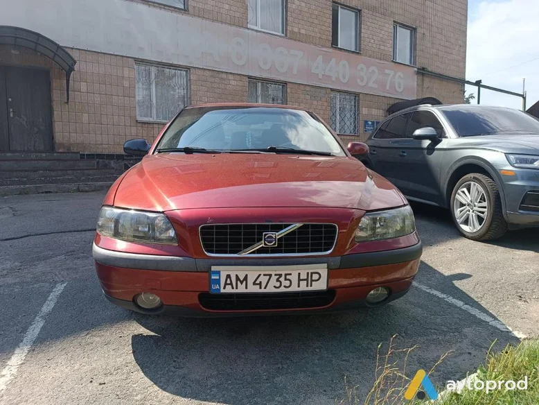 Фото 1 - Volvo S60 2001