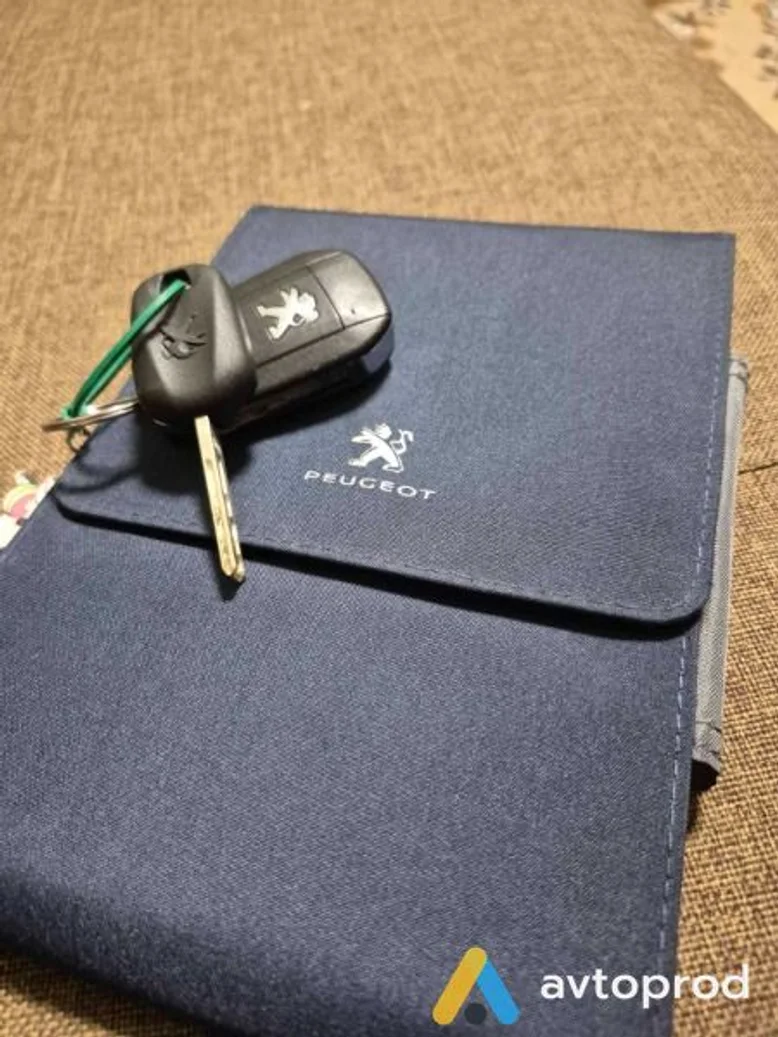 Фото 3 - Peugeot 308 2017