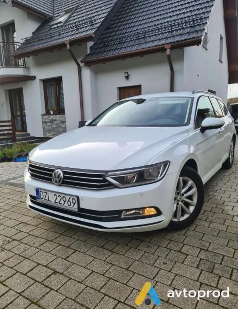 Фото 4 - Volkswagen Passat 2015