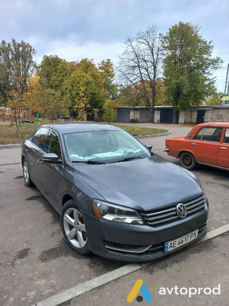 Фото 4 - Volkswagen Passat 2013