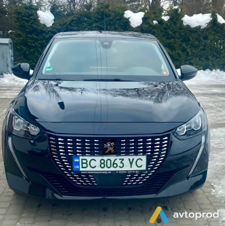 Фото 2 - Peugeot 208 2020