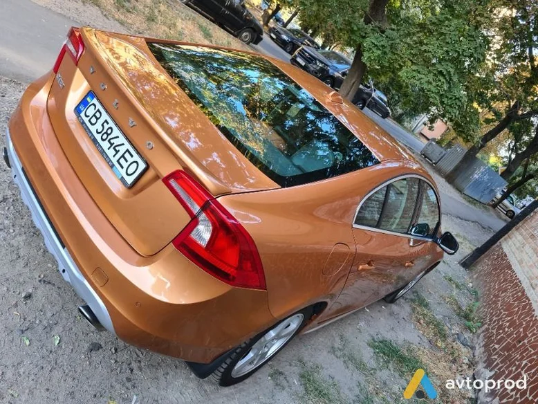 Фото 1 - Volvo S60 2011