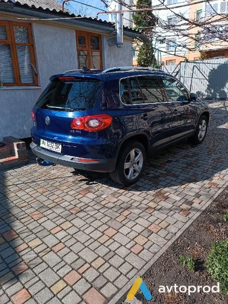 Фото 3 - Volkswagen Tiguan 2010