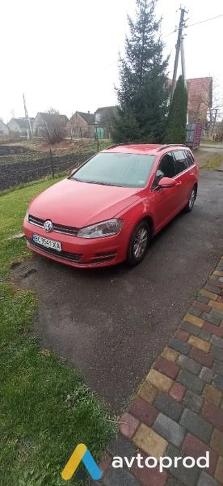 Фото 1 - Volkswagen Golf 2015