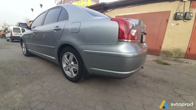 Фото 2 - Toyota Avensis 2007
