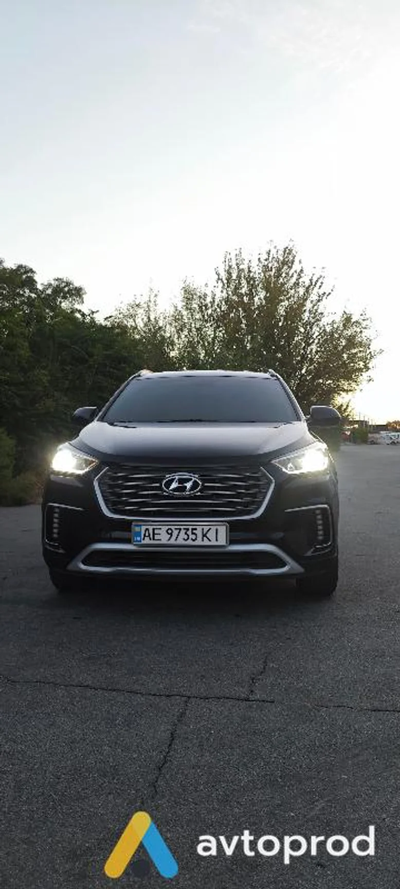 Photo 3 - Hyundai Santa FE 2017