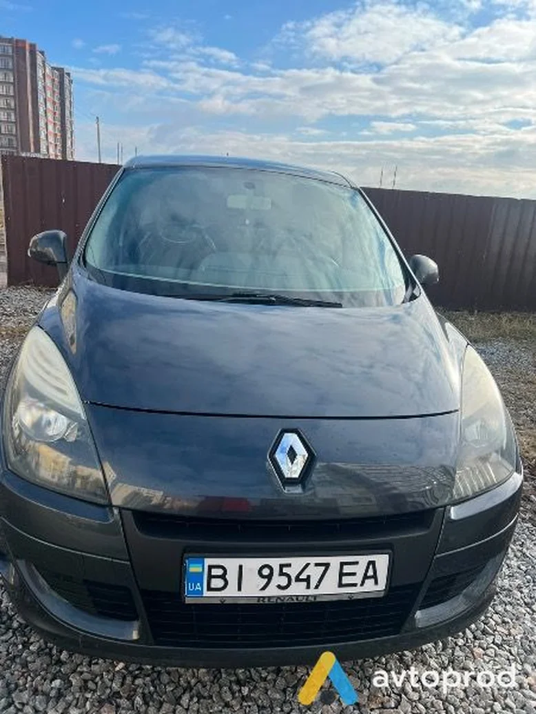 Фото 1 - Renault Grand Scenic 2010