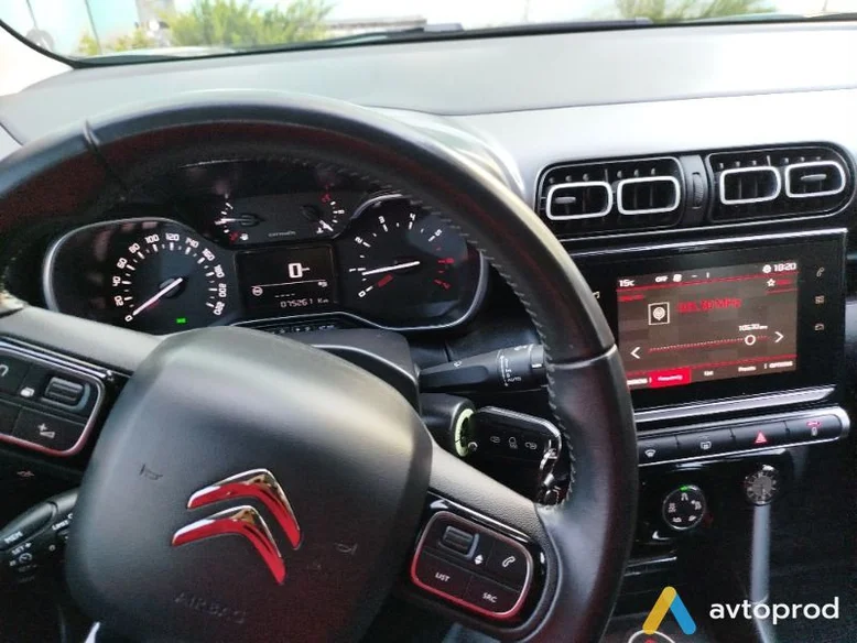 Фото 2 - Citroen C3 2020