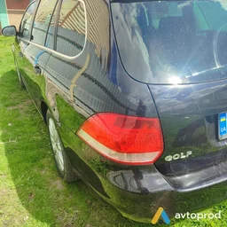 Photo 3 - Volkswagen Golf 2009