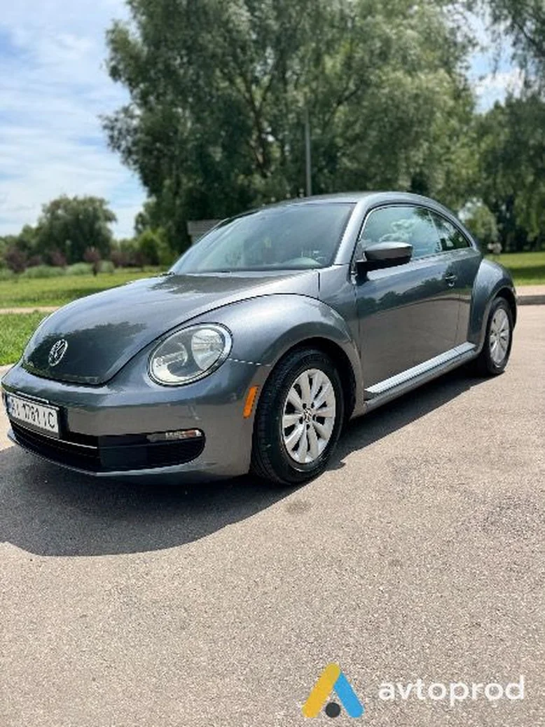 Фото 2 - Volkswagen Beetle 2016