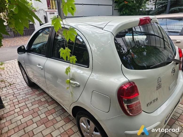 Фото 4 - Nissan Micra 2013