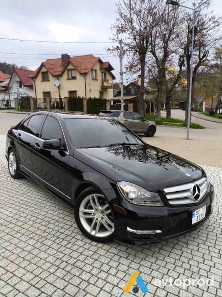 Фото 1 - Mercedes-Benz C-class 2012