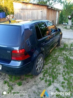 Photo 3 - Volkswagen Golf 2000
