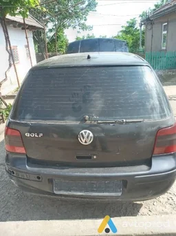 Photo 2 - Volkswagen Golf 1998