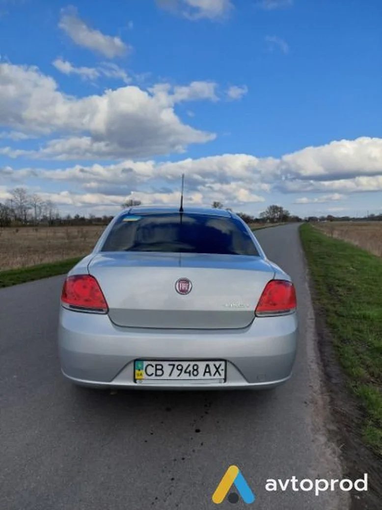 Фото 4 - Fiat Linea 2012
