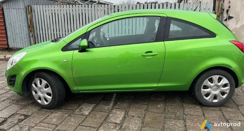 Фото 1 - Opel Corsa 2013